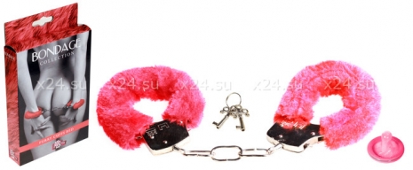 Металлические наручники с красным мехом Furry Cuffs Red