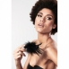 Черная перьевая мини кисточка Bijoux Indiscrets POM POM1