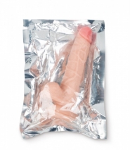 Реалистичный рельефный фаллос на присоске Brazzers (16 см)