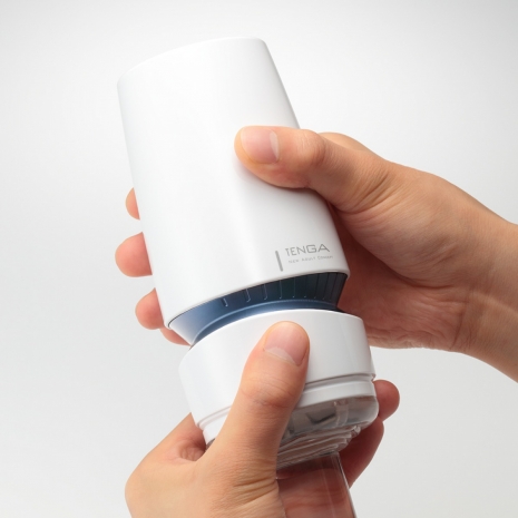 Оральный мастурбатор TENGA Aero Cobalt Ring