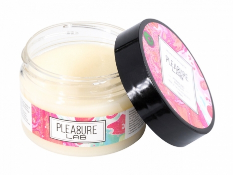 Твердое массажное масло PLEASURE LAB DELICATE ПИОНЫ И ПАЧУЛИ (100 мл)