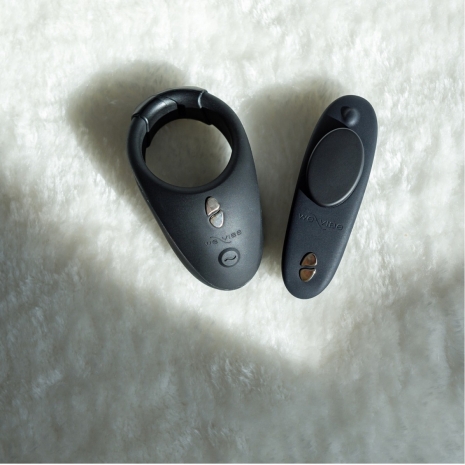 Эрекционное кольцо We-Vibe Bond с вибрацией